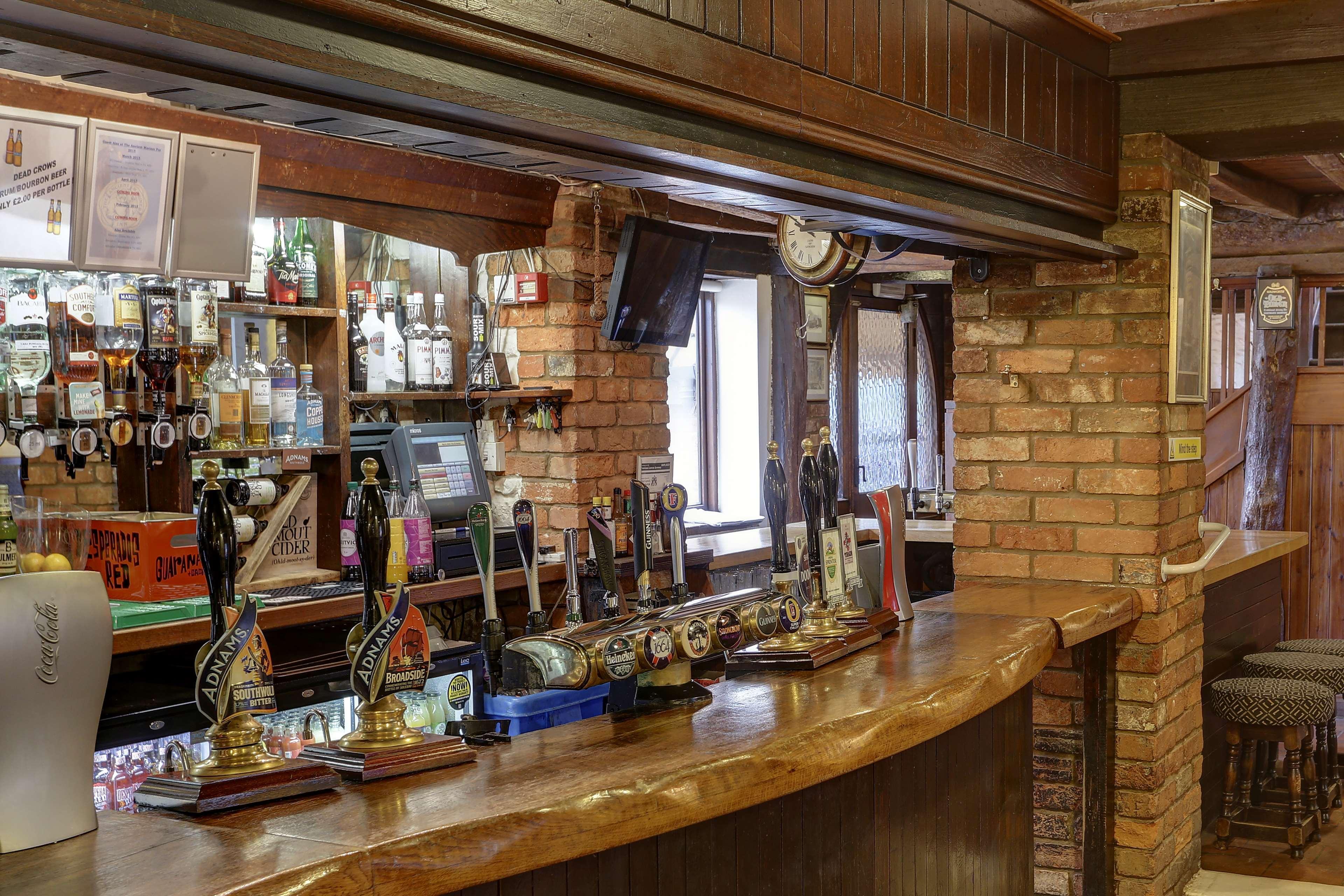 Old Hunstanton Le Strange Arms Hotel Exteriör bild