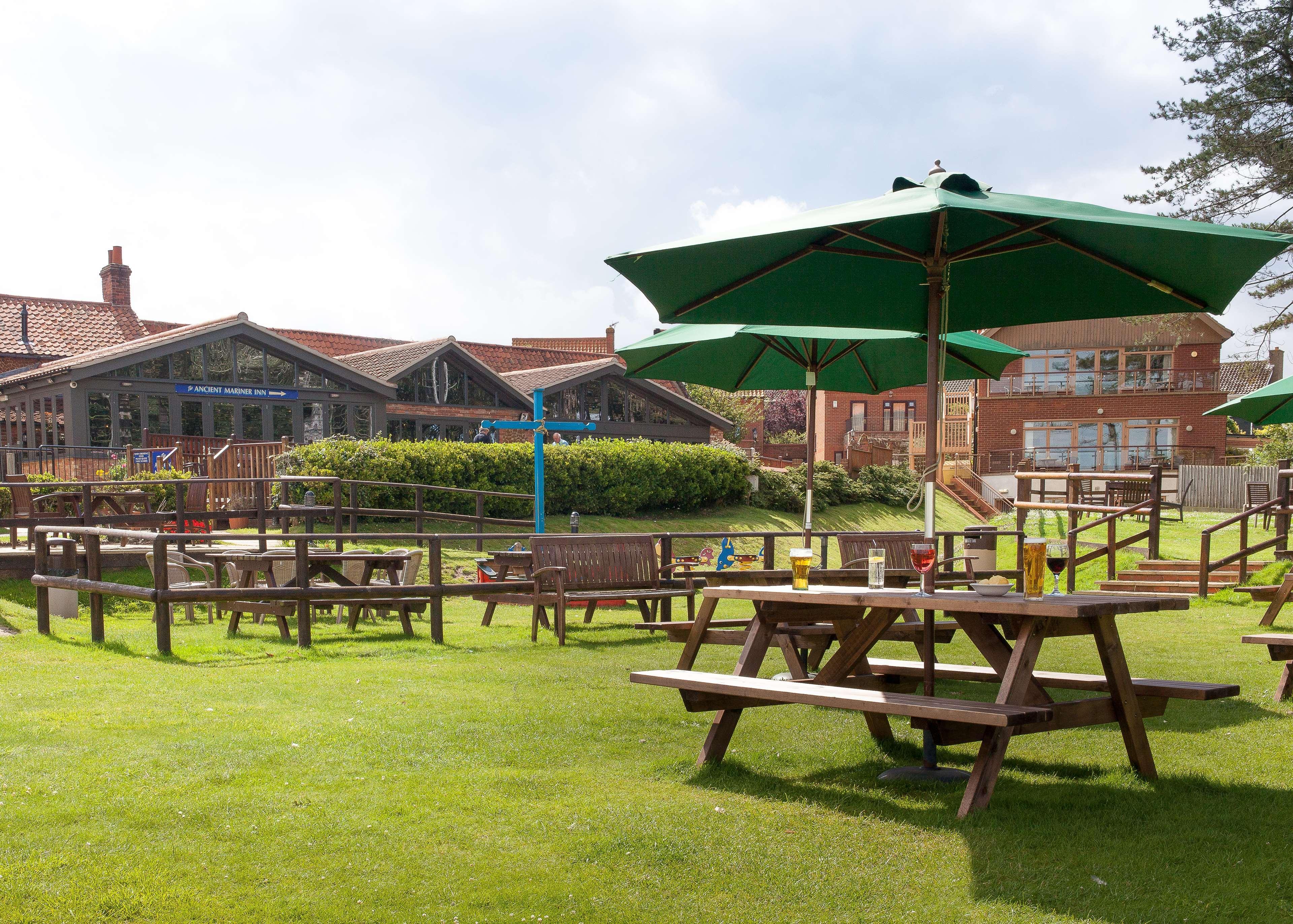 Old Hunstanton Le Strange Arms Hotel Exteriör bild